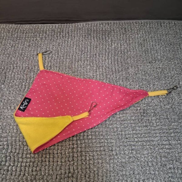Hangmatje Driehoek: Roze Stip / Geel