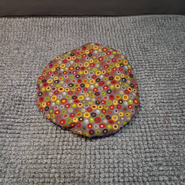 Snuggle-XL Hoesje: Stippenprint / Oker