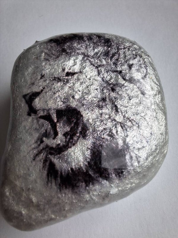 Roaring Lion - Pebble Art