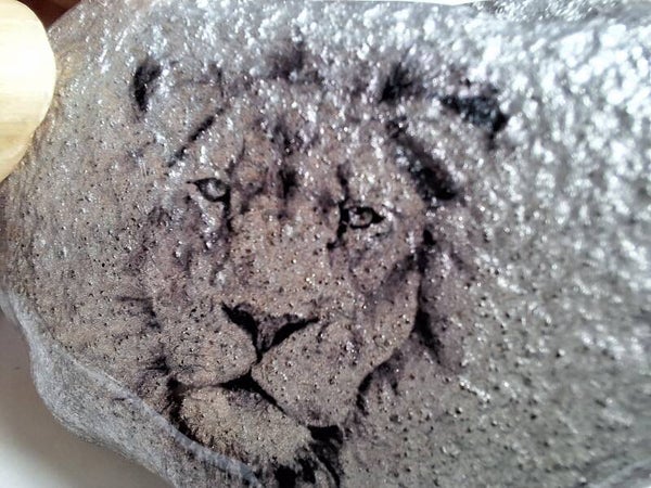 Juvenile Male Lion - Pebble Art