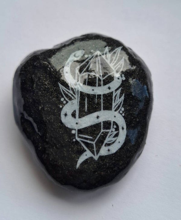 Glow In The Dark Snake & Crystal - Pebble Art