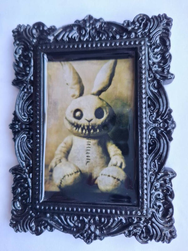 Vintage Bunny Rabbit Wall Filler - Resin Art