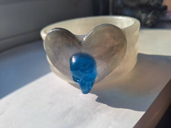 Skull Trinket Pot - Resin Art