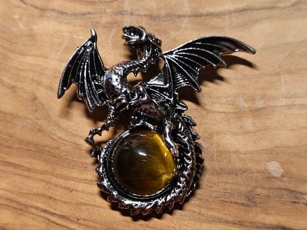 Tijgeroog Edelsteen hanger (draak)