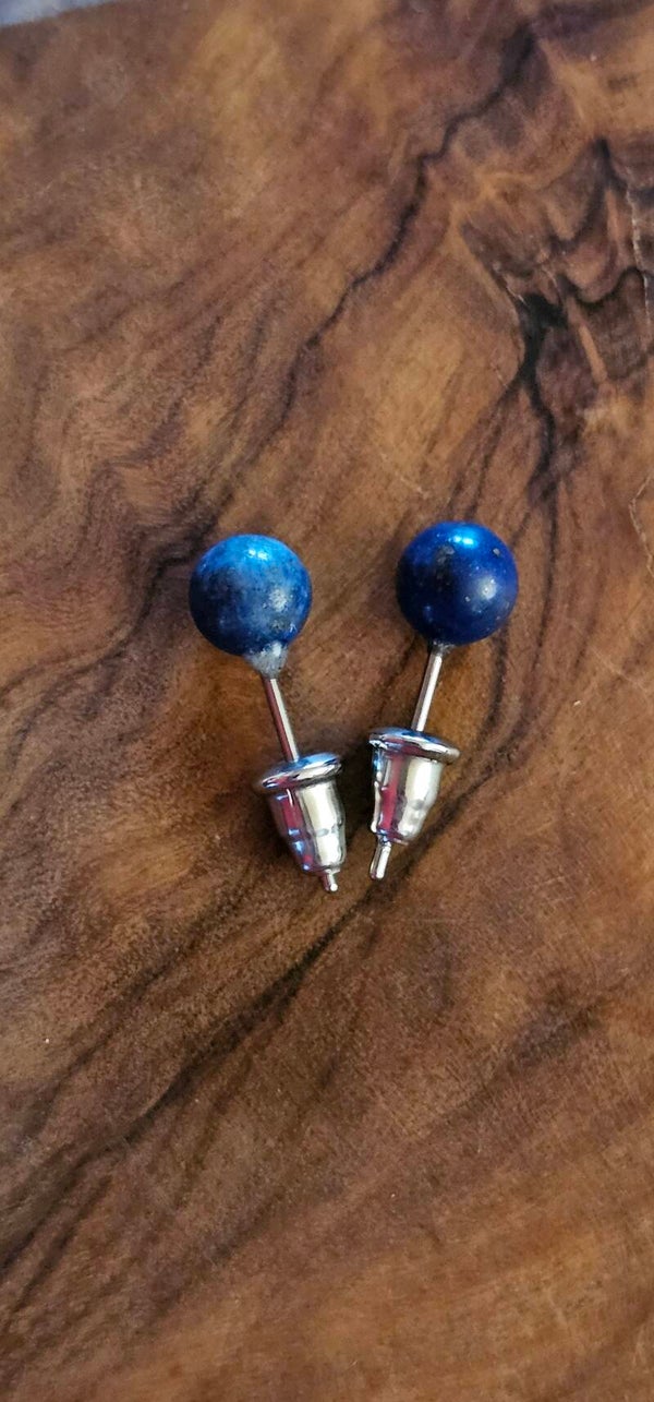 Lapis Lazuli oorstekers