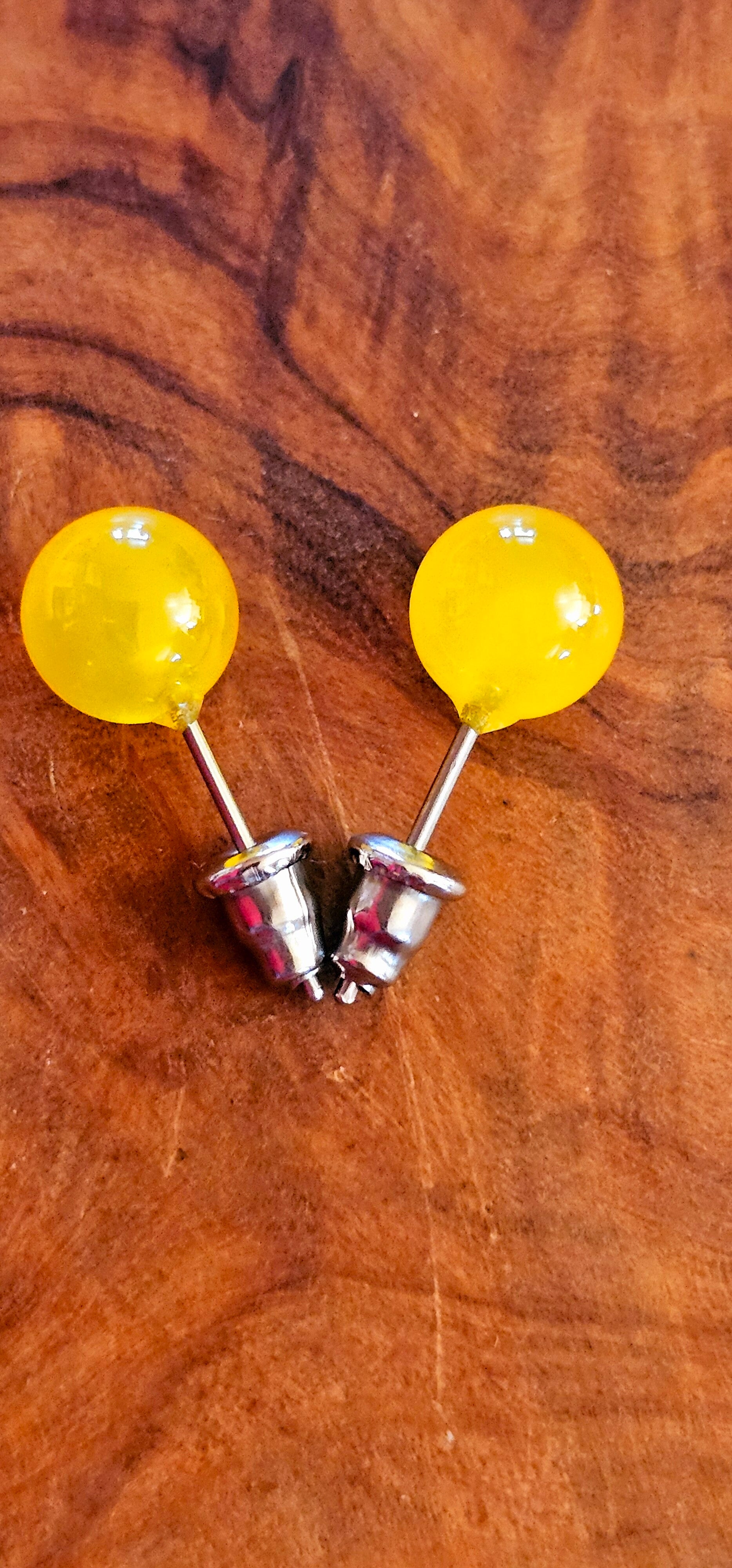 Agaat Yellow oorstekers