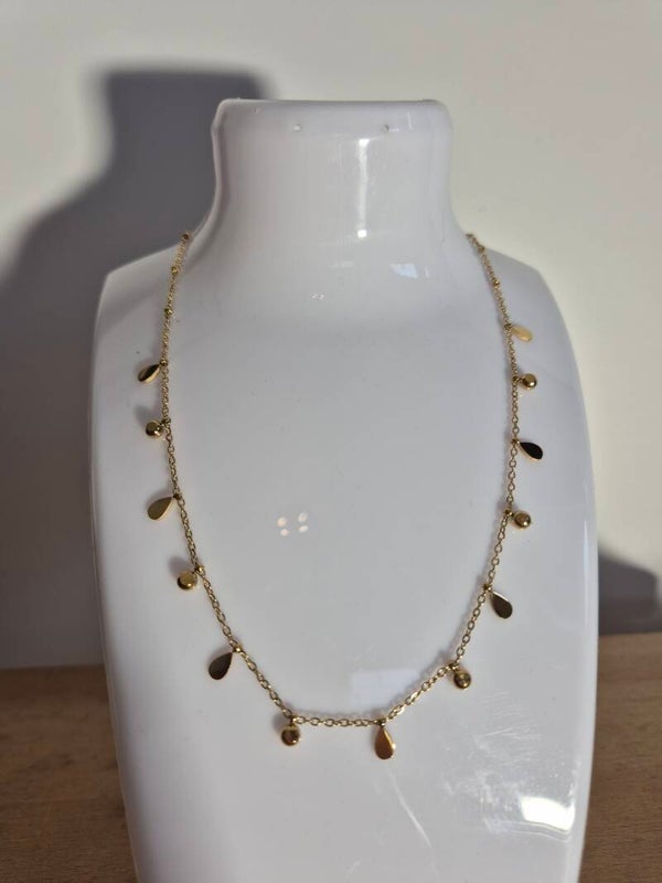Collier goutte