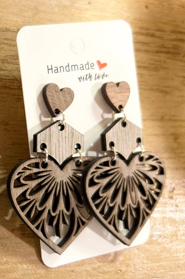 Boucles d’oreilles cœurs en bois