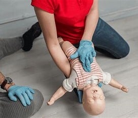 Atelier Gestes 1ers secours pour le bébé