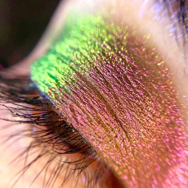 Multichrome oogschaduw. Temptation