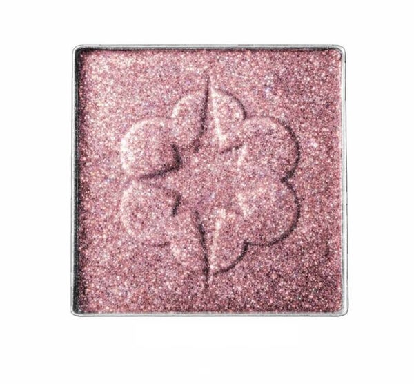 Alloy. Ultra metallic eyeshadow. Lethal cosmetics.