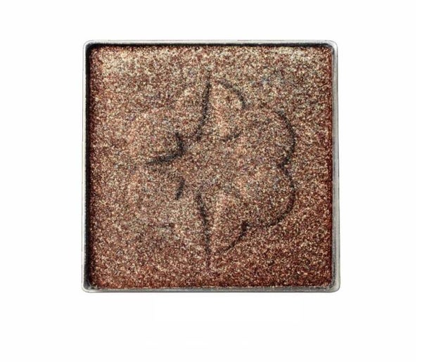 Lithium. Metallic eyeshadow. Lethal Cosmetics.