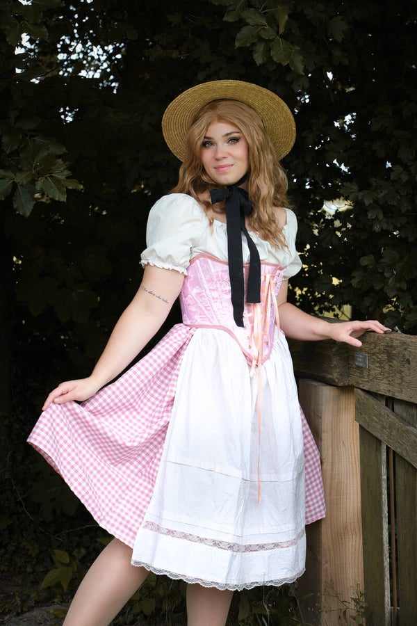 The Meadow Apron