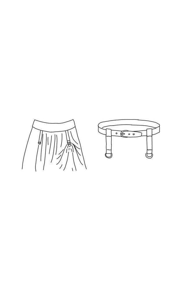Skirt Hikes short