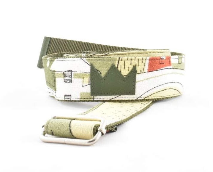 Weisse Schlange Riem M