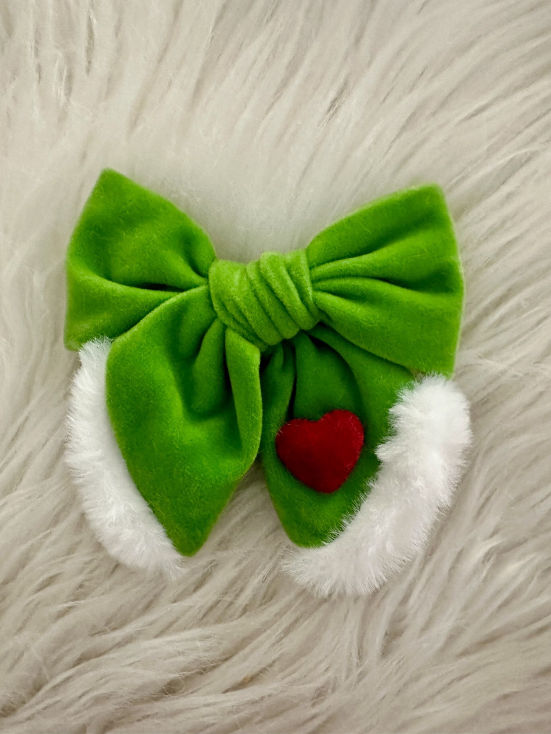 Green Velvet bow