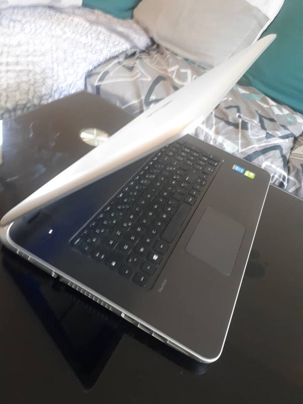 Ordinateur portable HP PAVILION 17-f197nf 4GB RAM SSD 256 GB PCP0066