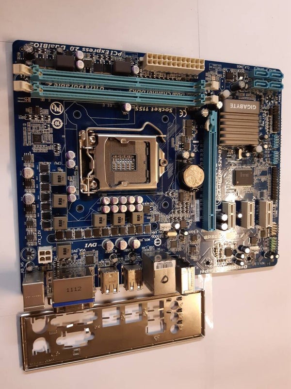 Carte mere GIGABYTE GA-H61M-S2V-B3 REV 1.0 socket 1155