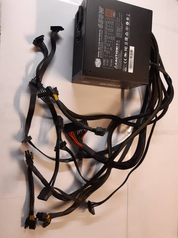 Alimentation COOLER MASTER RS-650-AMAA-B1 650W AVEC 3 CABLES