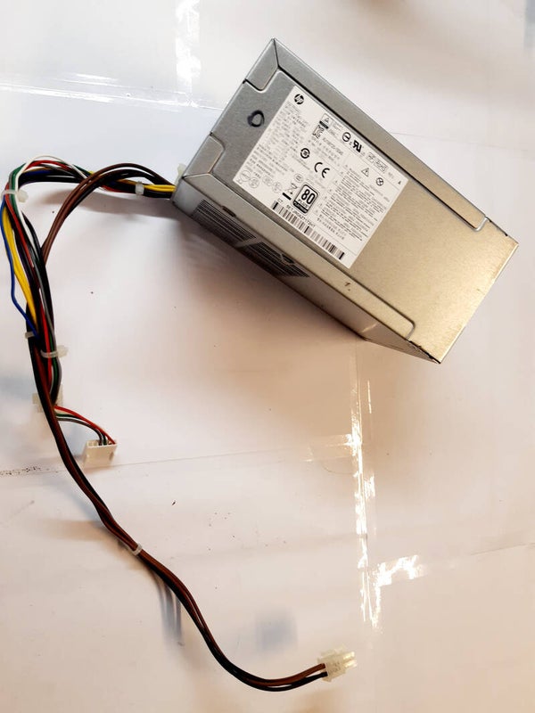 Alimentation HP PCE011 796349-001 796419-001 REV A 200W