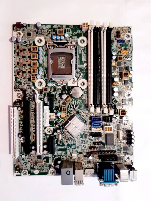 Carte mere HP 611834-001 611793-002 REV 0M sans plaque 8200 8280 SFF