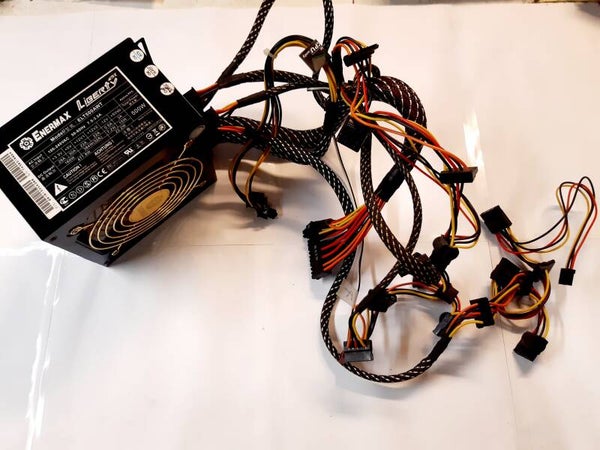 Alimentation ENERMAX ELT500AWT avec 4 cables 500W