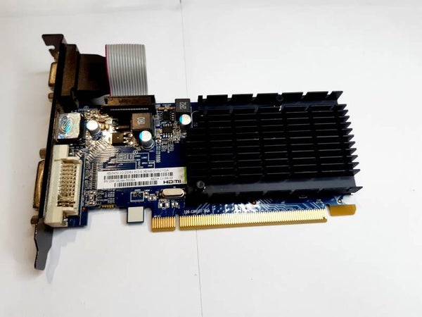 Carte graphique SAPPHIRE HD5450 299-1E164-501SA 1GB VGA DVI HDMI