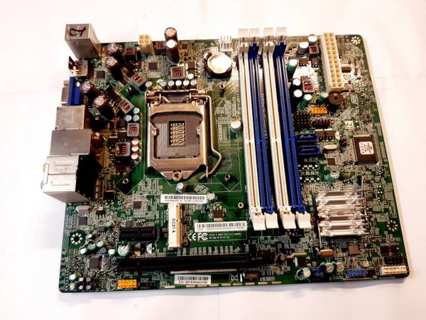 Carte mere ACER H57D01-1.0-8EKS3H sans plaque socket 1156