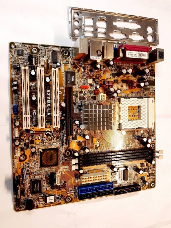 Carte mere Asus A7V8X-LA rev 2.02 socket 462