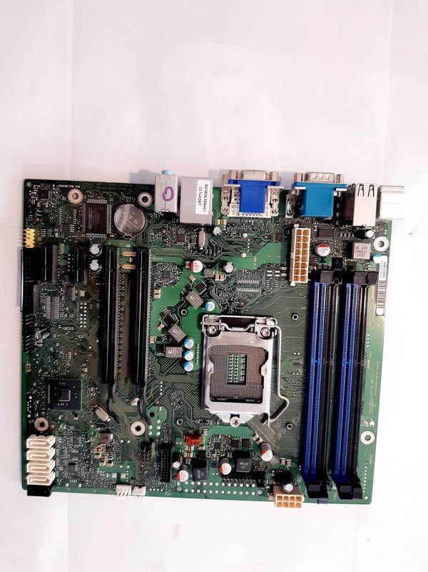 Carte mere FUJITSU D3221-A12 GS 2 W26361-W3321-Z3-04-36 sans plaque