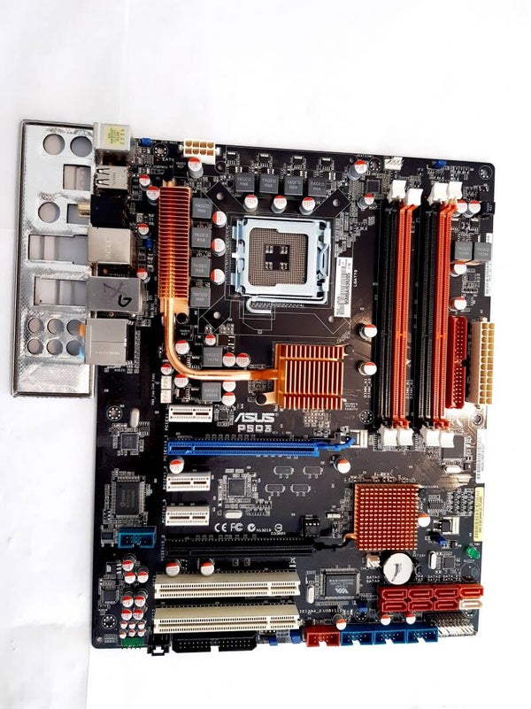 Carte mere ASUS P5Q3 REV 1.00G socket 775