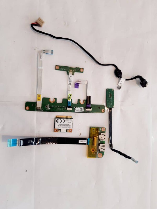 Lot de pieces 01727 TOSHIBA SATELLITE L750-21T