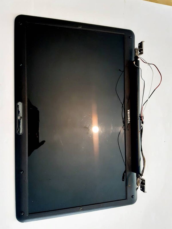 Ecran TOSHIBA SATELLITE PRO L550-17M