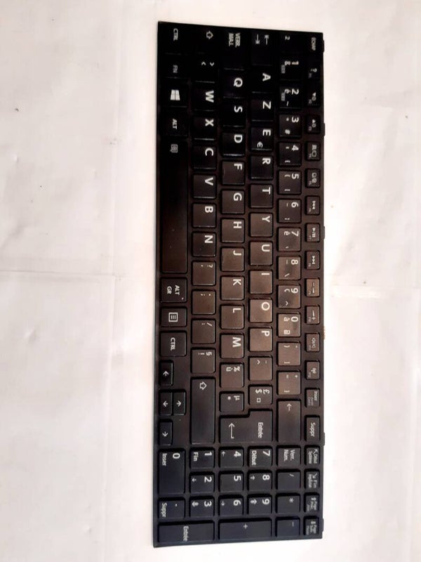 Lot de pieces 01732 TOSHIBA SATELLITE PRO R50-B-14P
