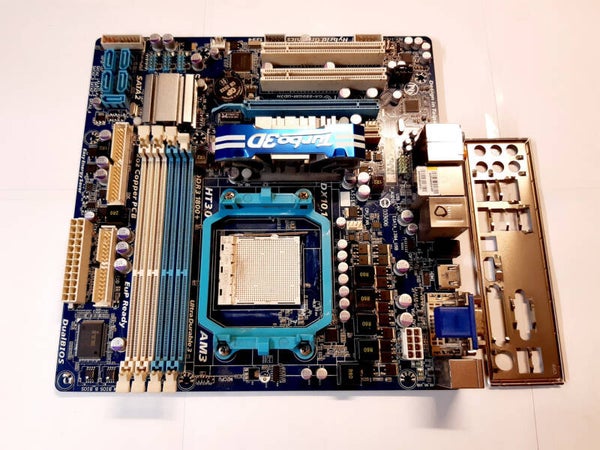 Carte mere GIGABYTE GA-880GM-UD2H REV 1.0 SOCKET AM3