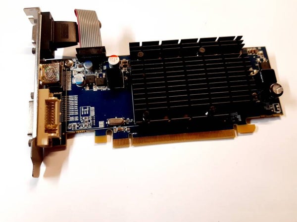 Carte graphique SAPPHIRE HD4350 288-BES13-B00SA 512MB VGA DVI HDMI