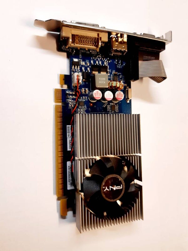Carte graphique PNY GT 430 GT430 1GB DDR3 VGA DVI HDMI