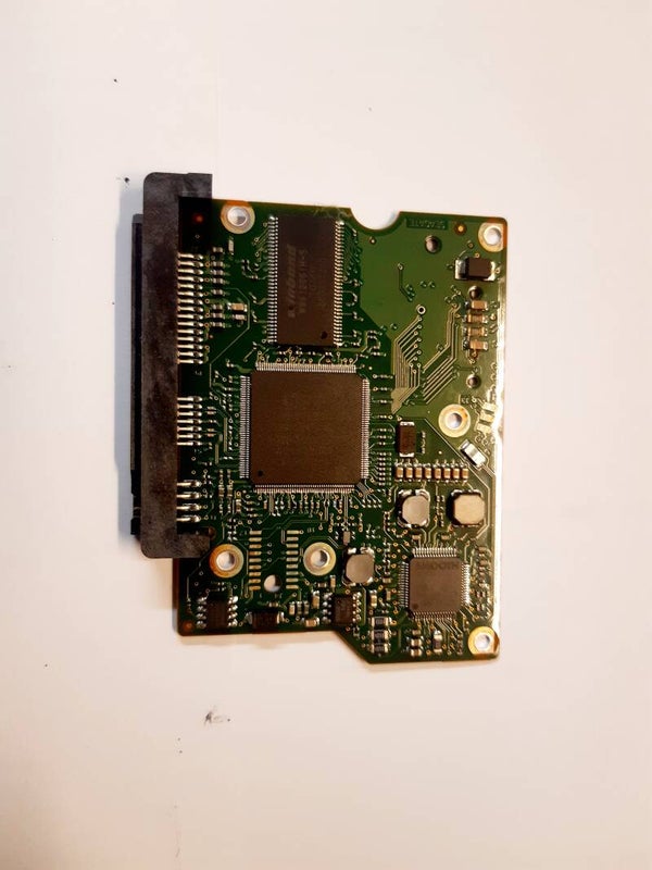 PCB 103592 100535704 REV B SEAGATE ST3500418AS 9SL142-515 CC44