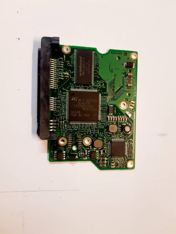 PCB 103615 100532367 REV B SEAGATE STM3500418AS 9SS142-327 CC38