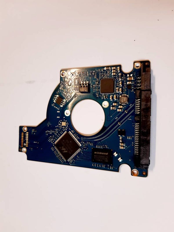 PCB 201898 100729420 REV B SEAGATE ST500LM021 PN 1KJ152-020 FW 0002YXM1 Site WU