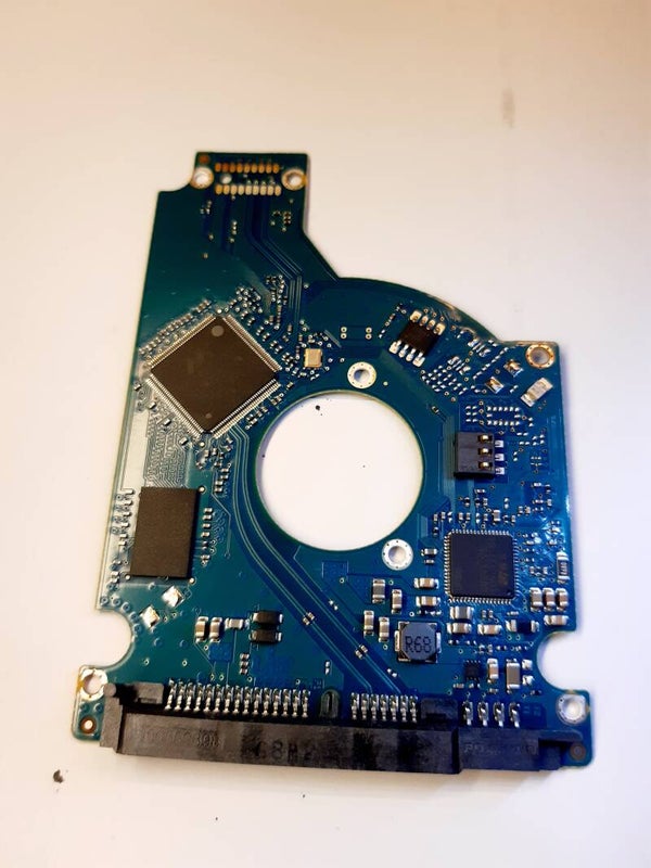 PCB 201962 100729420 REV B SEAGATE ST500LM021 PN 1KJ152-020 FW 0002YXM1 Site WU