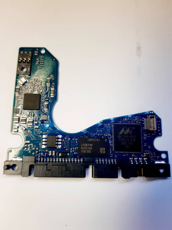 PCB 201975 100809471 REV A SEAGATE ST500LM034 PN 2GH17A-020 FW RXM3 Site WU CT