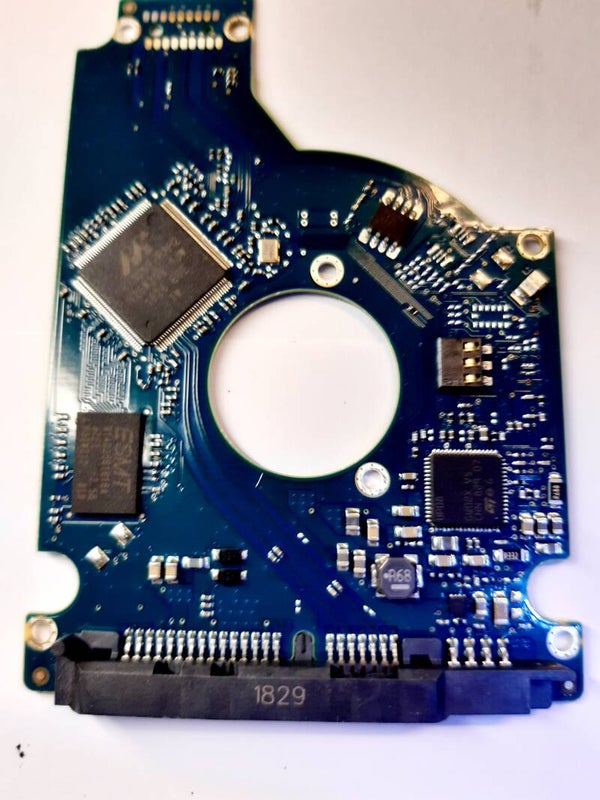 PCB 202020 100729420 REV B SEAGATE ST500LM021 PN 1KJ152-020 FW 0002YXM1 Site WU