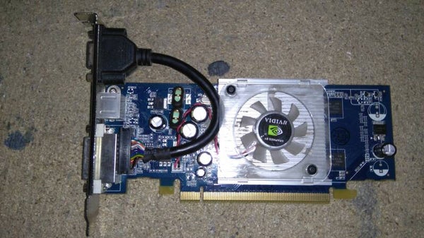 Carte graphique Nvidia 7810290000 VGA DVI VIDEO