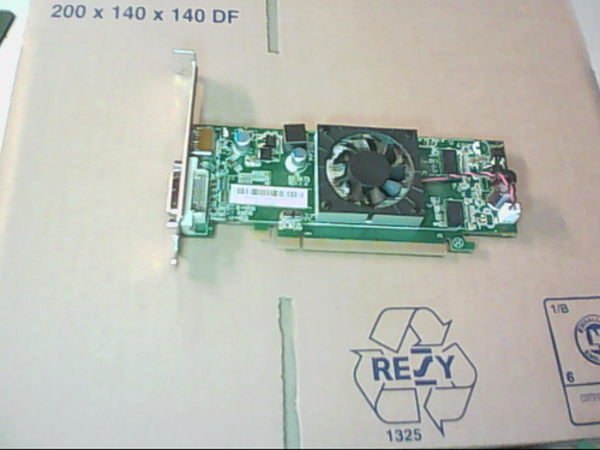 Carte graphique ATI RADEON HD7450 FRU03T7091 1GB DDR3 DVI DP