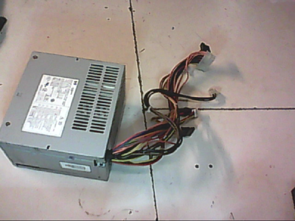 Alimentation HP DPS-300AB-20 D REV 02F 469348-001 460880-001 300W