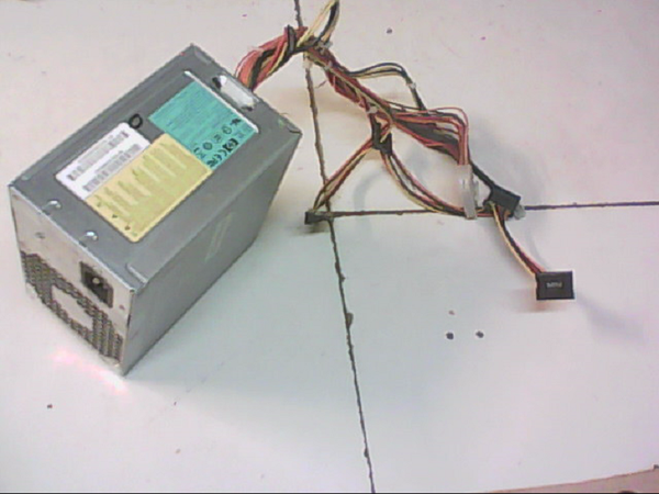 Alimentation HP HP-D3006A0 570856-001 300W