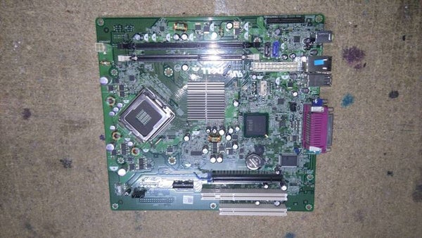 Carte mere DELL CN-0HN7XN-13740 REV A01 socket 775