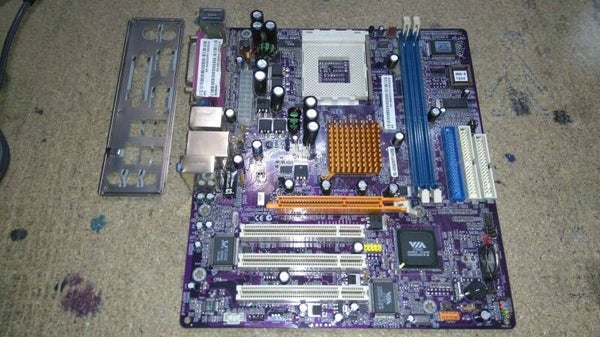 Carte mere ECS KM400-M REV 1.0B SOCKET 462