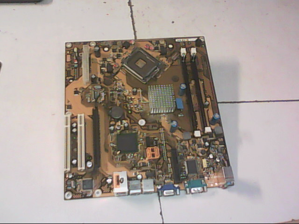 Carte mere FUJITSU D2660-A12 GS 1 W26361-W1622-Z2-03-36 sans plaque